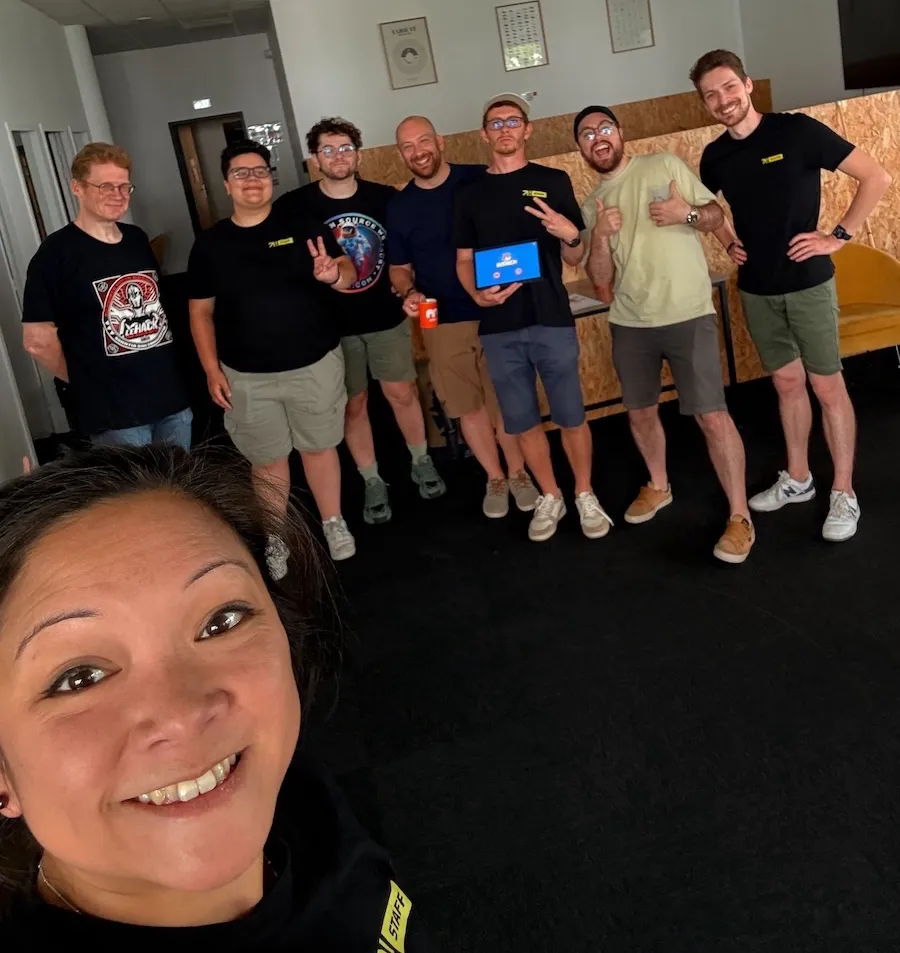 Fork it! For Kids volunteers, from bottom to top and left to right: Nhung
Duong, Frédéric Bisson, Jeanne Grenet, Noé Tatoud, Geoffroy Perrin, Matthieu
Coulon, Ivan Dalmet, Renan Decamps